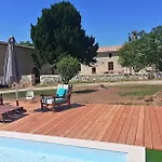Domaine De Gaia, Piscine, Petanque, Ping-pong, Proche Saint Emilion * Guillac (Gironde)