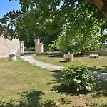 Domaine De Gaia, Piscine, Petanque, Ping-pong, Proche Saint Emilion Guillac (Gironde)
