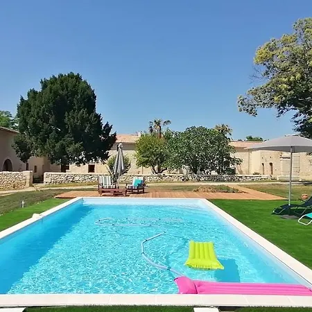 Casa vacanze Domaine De Gaïa, Piscine, Pétanque, Ping-pong, Proche Saint Emilion