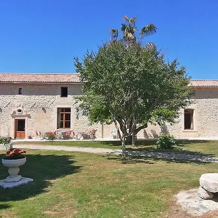 Casa vacanze Domaine De Gaïa, Piscine, Pétanque, Ping-pong, Proche Saint Emilion