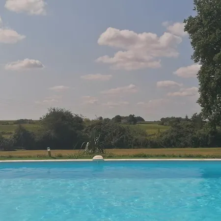 Domaine De Gaia, Piscine, Petanque, Ping-pong, Proche Saint Emilion *